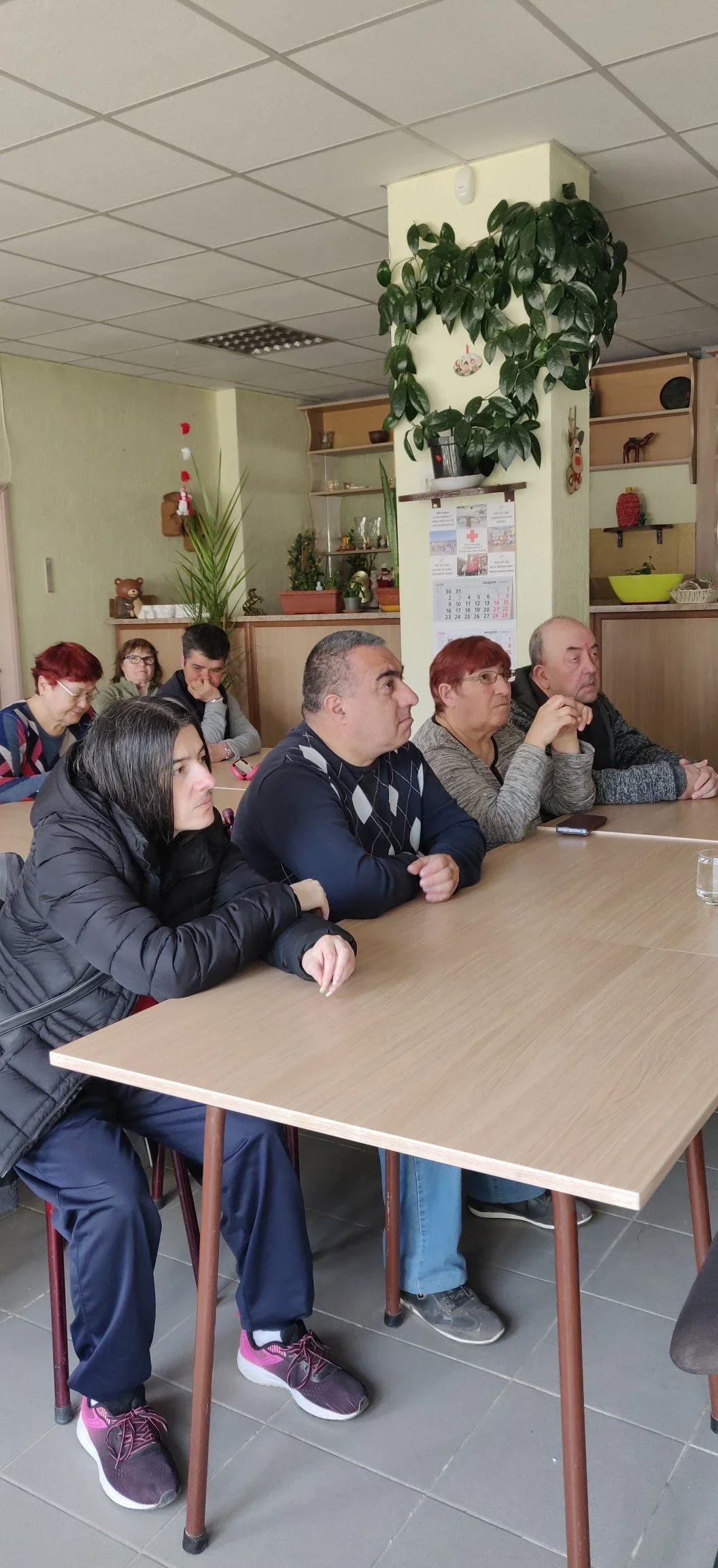Днес се състоя планираната за месец март месечна беседа. Тематично тя бе насочена към противопожарна безопасност. 