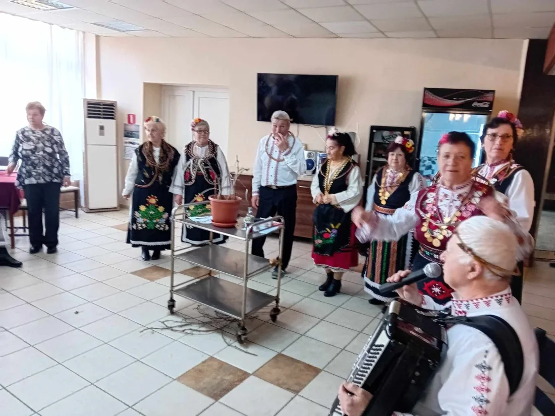 Изпълнение на певчевска група 